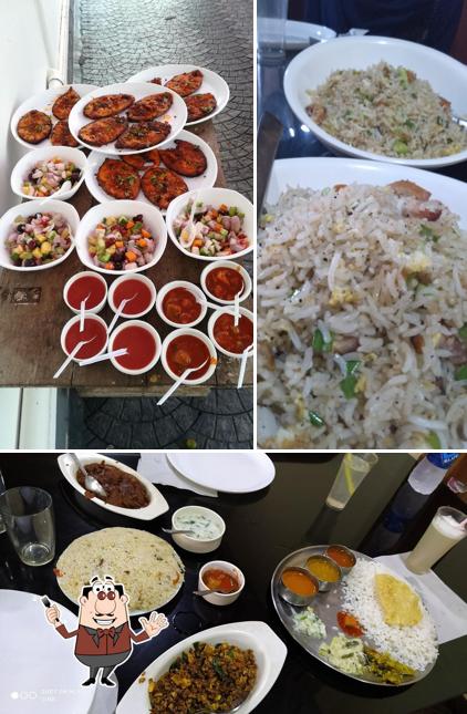 Food at Apple Restaurant and Cool House