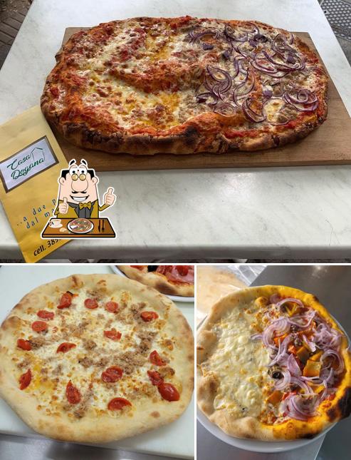 Ordina tra le molte varianti di pizza Ordina tra le molte varianti di pizza