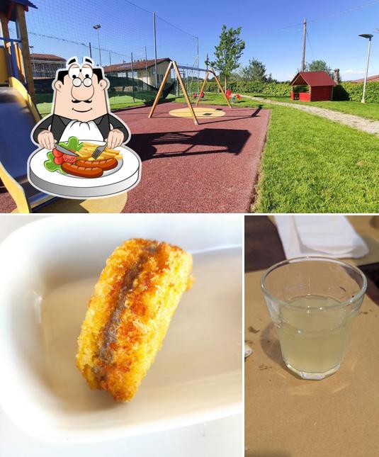 La cibo e area giochi del ristorante