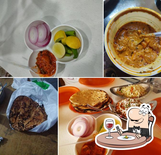 Food at Naveen's Bapu ki Kutiya
