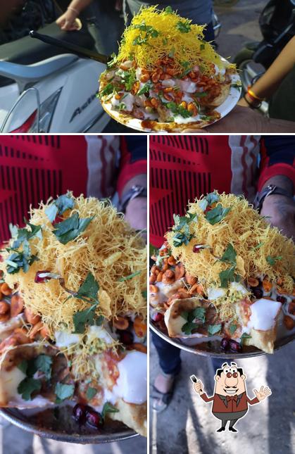 Food at SANDIP BHEL HOUSE- Chorafali