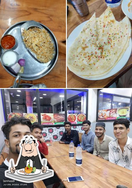 Among different things one can find food and interior at Aamer Hotel