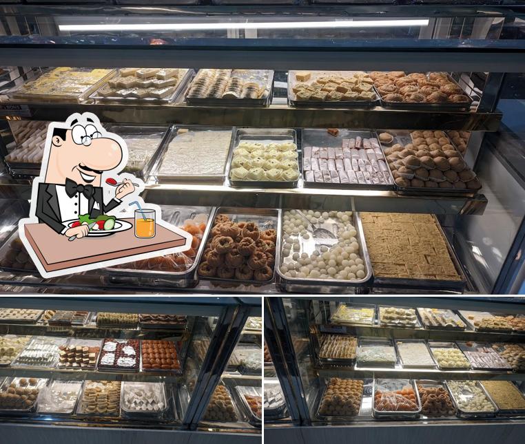 Food at Kavyanshi Agarwal Sweets and Fast Food