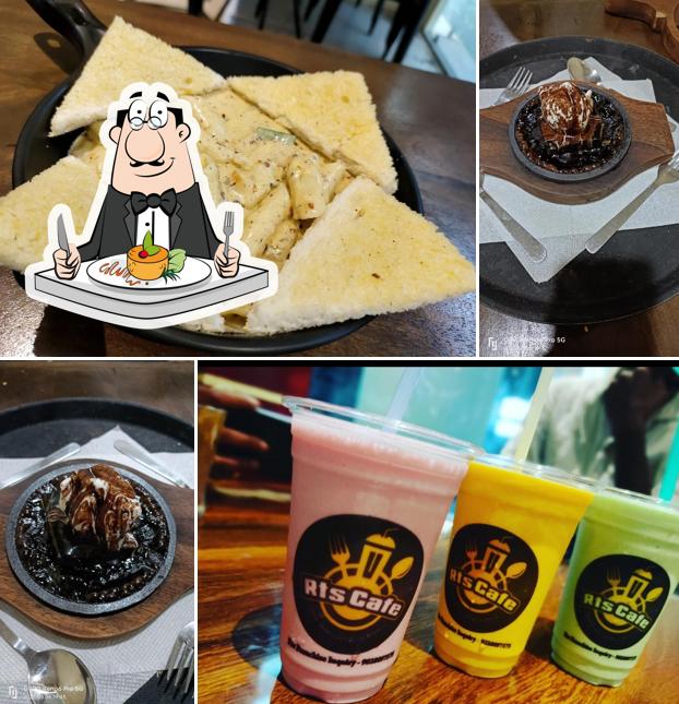 Food at VIJAYRAMA RTS CAFE