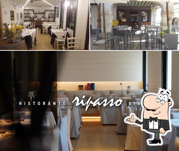 Siediti a un tavolo di Ripasso