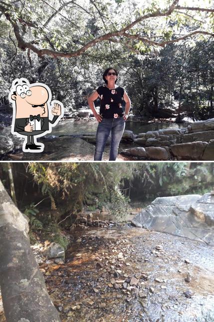 Look at this image of Bar e Pousada do Tio Zé