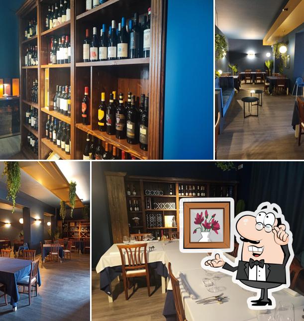 Siediti a un tavolo di Etoile Bistrot