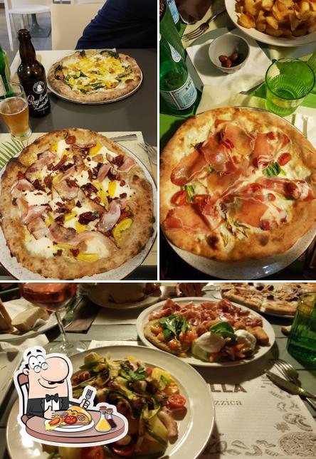 Scegli una pizza a Pizzichella