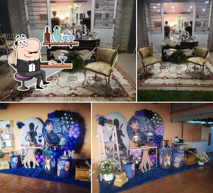 O interior do Chico Lanches