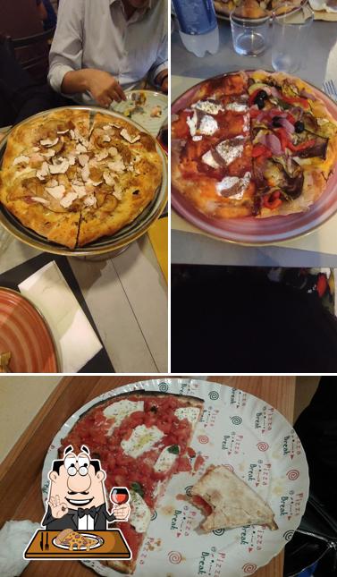 Prenditi una pizza a Pizza Amore E Fantasia Di Pirrotta Mario