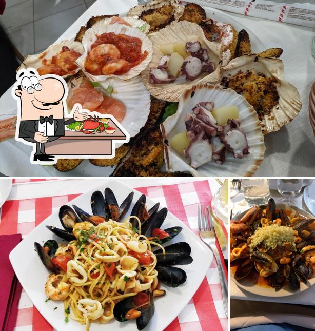 Ordina tra i molti prodotti di cucina di mare offerti a Ristorante Ebramo