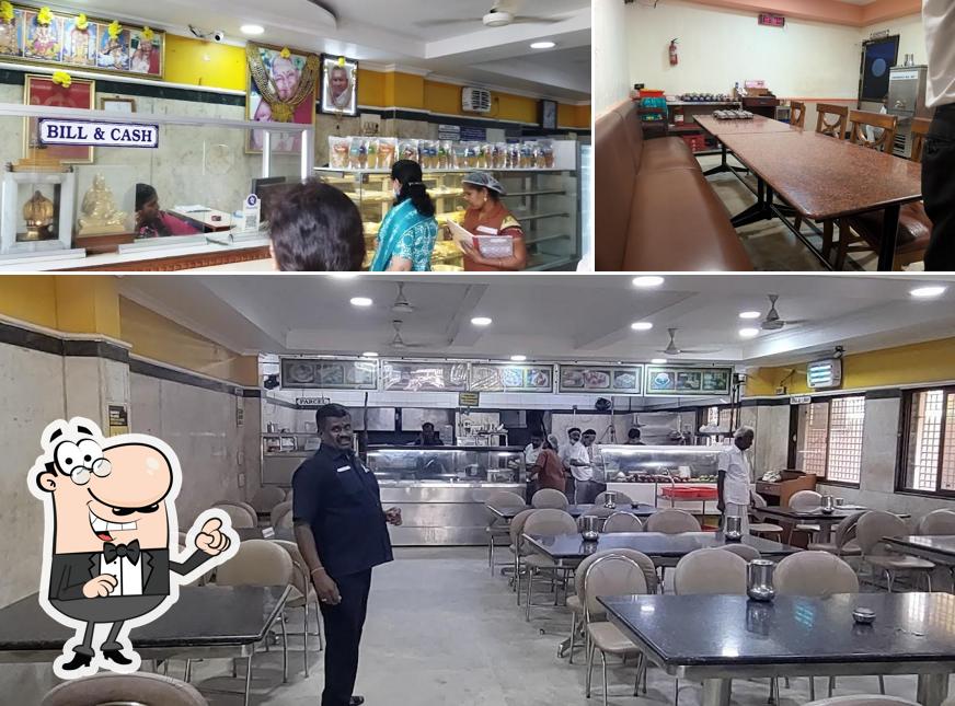 The interior of Saravana Bhavan