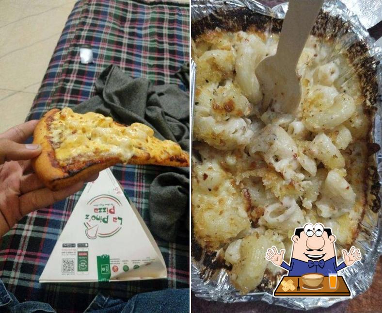 Food at La Pino'z Pizza Dwarka Mor