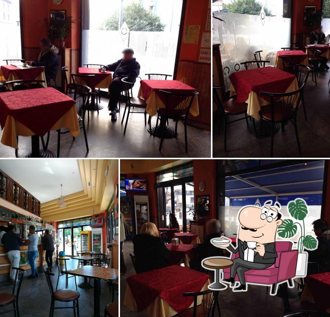 Gli interni di Bar Adriana