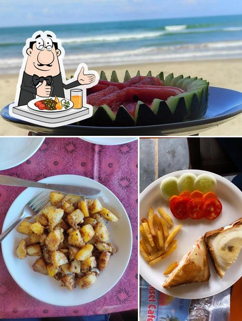 Food at Sunshine Cafe