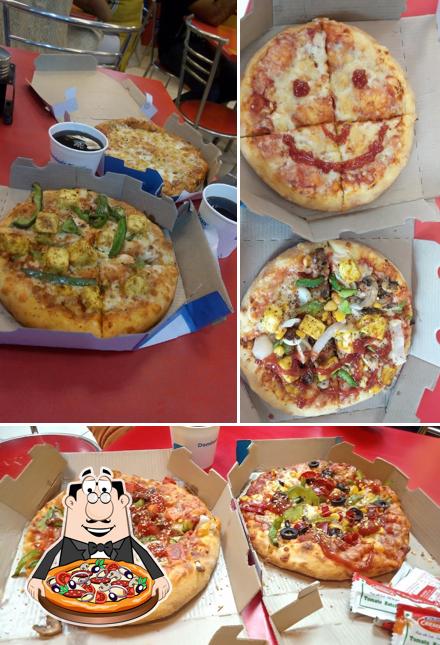 Pick pizza at Domino's Pizza Kamal Colony, Saharanpur