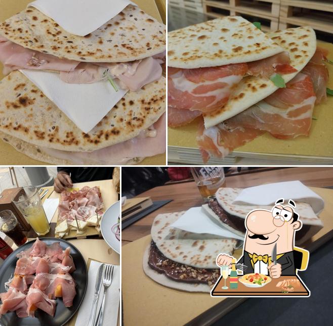 Platti al Mr. BORTO Piadineria Artigianale Jesolo