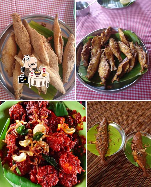 Food at Poojari's Fish Land