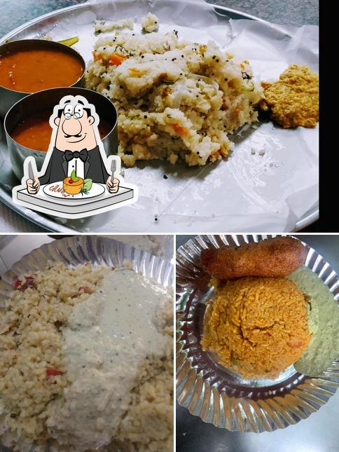 Sri Annapoorneshwari Fast Food - Rice bath and Idli hotel