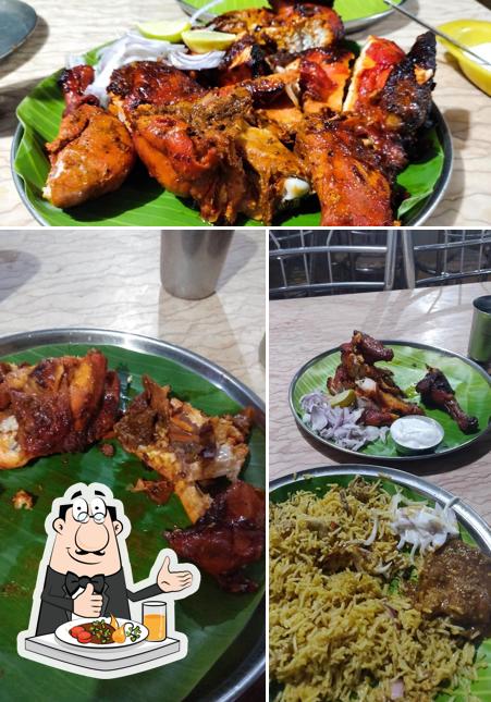 Food at Sri Padiyan Briyani