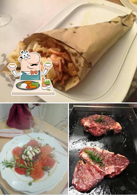 Platti al U Vecchiu Curtigliu Pizzeria Trattoria