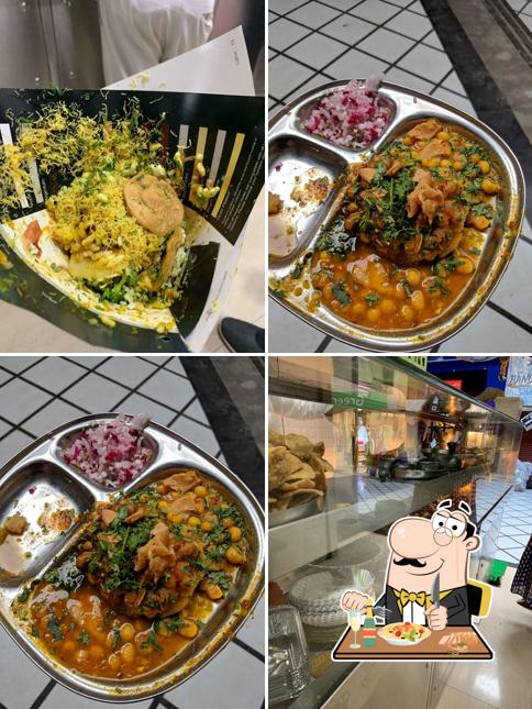 Food at Sharma Chaat Bhandar