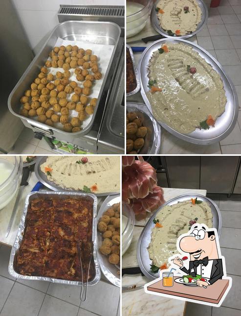 Platti al Snak Bar O' Trappito