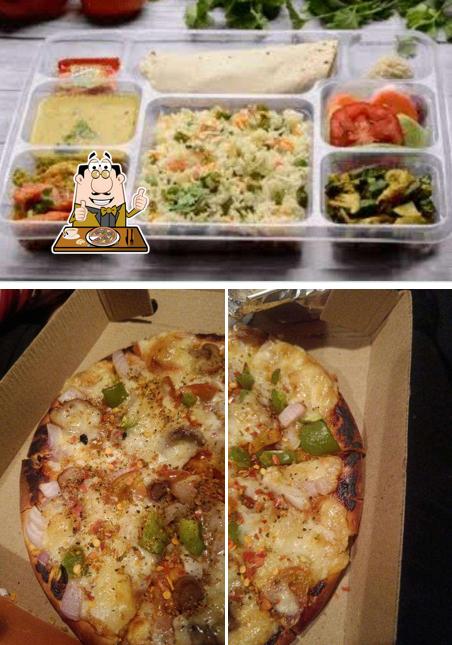 Order pizza at Punjabi Chulha