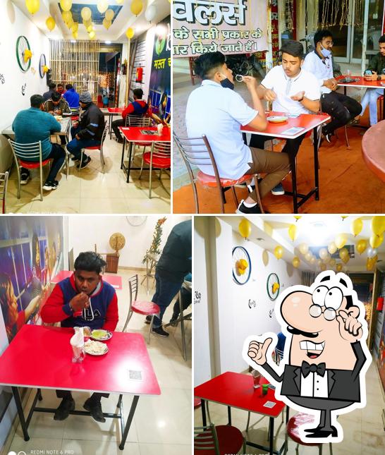 The interior of Bhai ji Mast Chaap Wale Main Branch