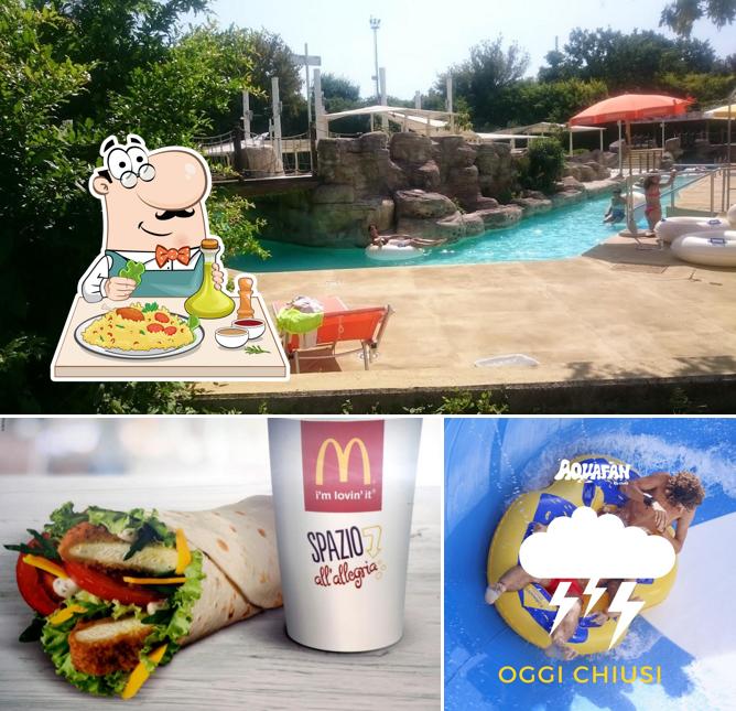McDonald's Riccione Acquafan si caratterizza per la cibo e interni