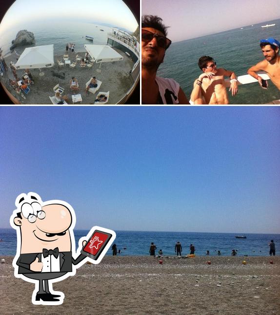 Gli esterni di Tropicana Beach Club