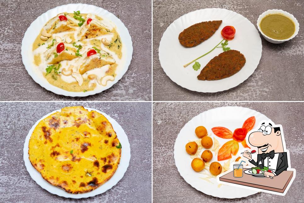 Food at Sour n Spicy Restaurant By Goyal Hoteliers - Best Restaurant in Agra