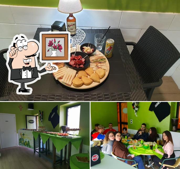 Dai un'occhiata agli interni di El Mojito