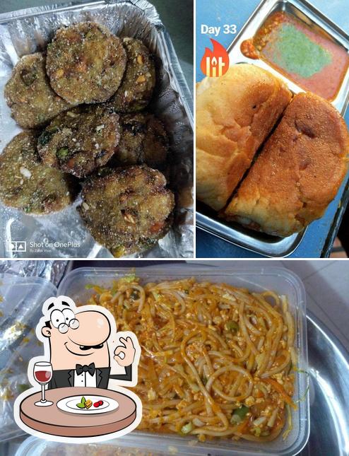 Meals at Pirate King's Kitchen