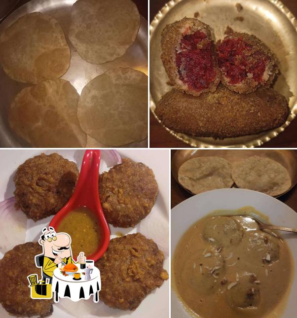 Food at Rajbari Rasoi Authentic Bengali Restaurant in Mumbai - Andheri West