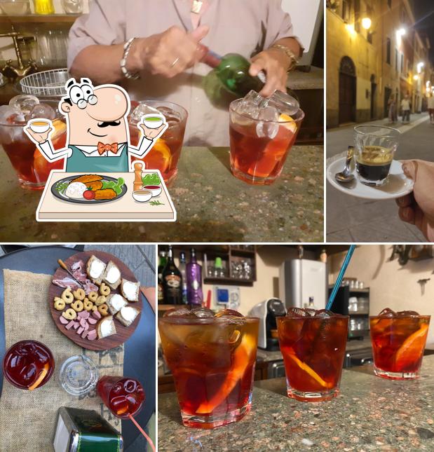 Cibo al Bar Caffetteria Maxinin