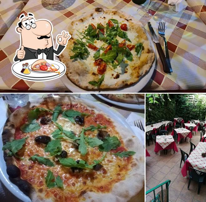 Prenditi una pizza a Il Piccolo Giardino