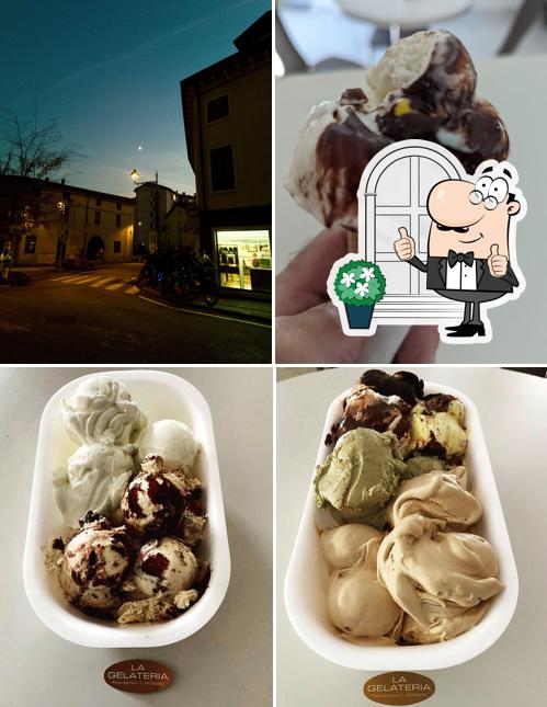 Gli esterni di La Gelateria di Piazza Beltrame