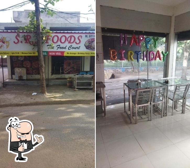 Restaurent SRS foods