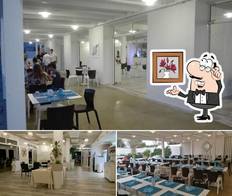 Dai un'occhiata agli interni di AcquaSale Pizza, fritto e mare