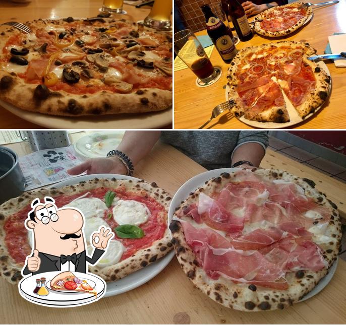 A Poco di Buono, puoi goderti una bella pizza