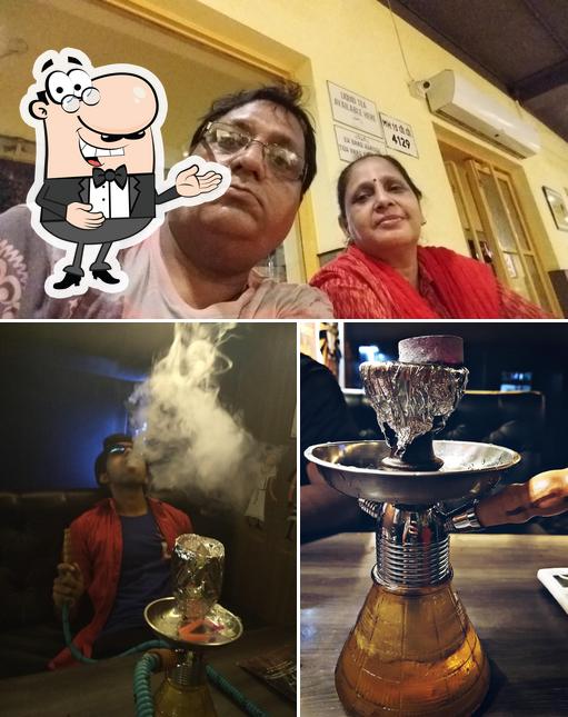 Look at the photo of Sziszotic Cafe