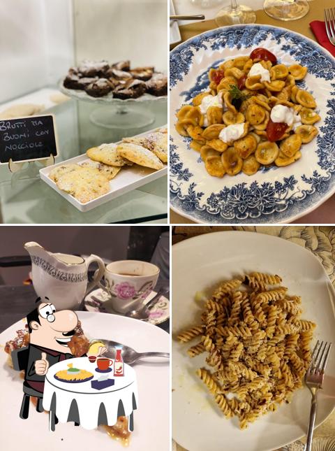 Piatto di formaggi al Caffè La Corte