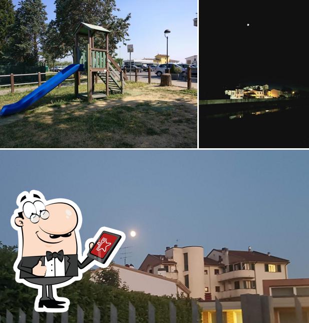 Gli esterni di Casa Del Popolo Ponte A Elsa