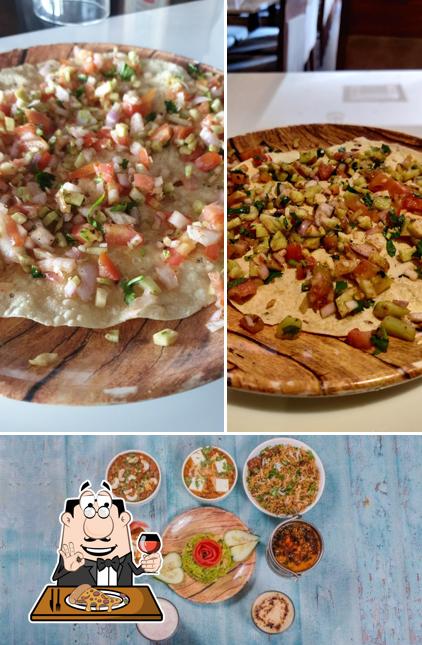 Order pizza at Shree Maruti Nandan Kathiyawadi Restaurant RTO