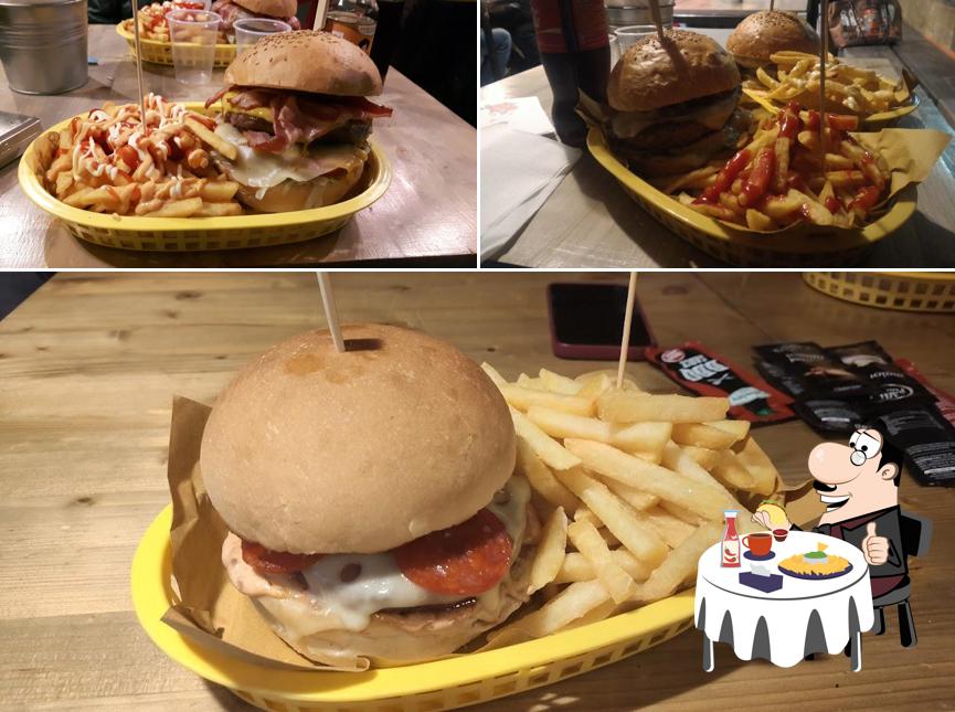 Gli hamburger di Carnivorous Panineria Hamburgheria potranno soddisfare i gusti di molti