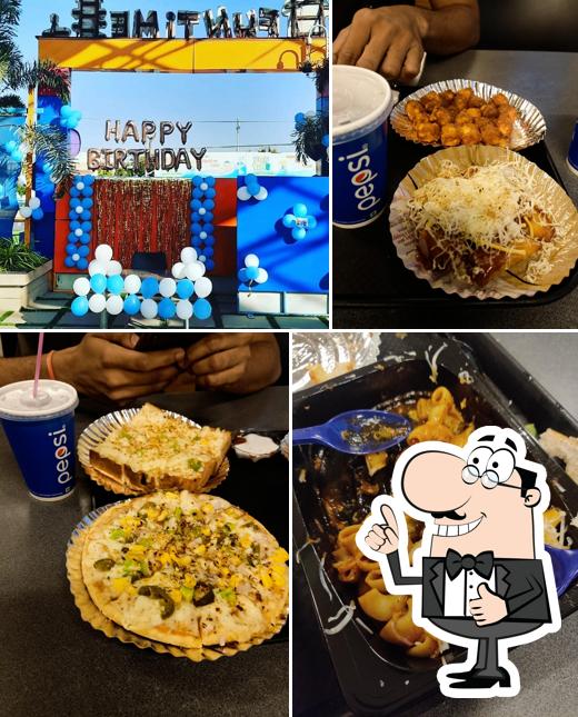 Cheese & Chips Restaurant Deesa Best Birthday Celebration, Restaurant, Fast Food Restaurant, Burger