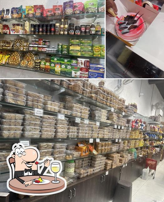 Food at Jain Bakers & Confectioners
