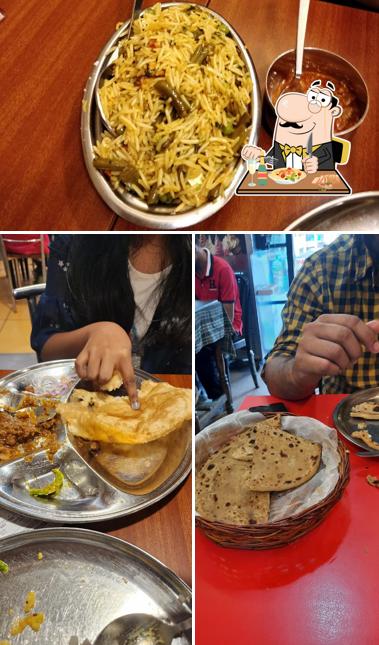 Pad thai at Nathu's Rasoi