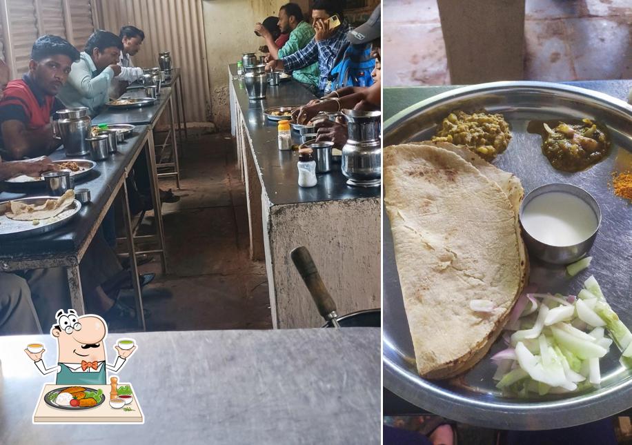 Food at Siddi Vinayaka Khanavali